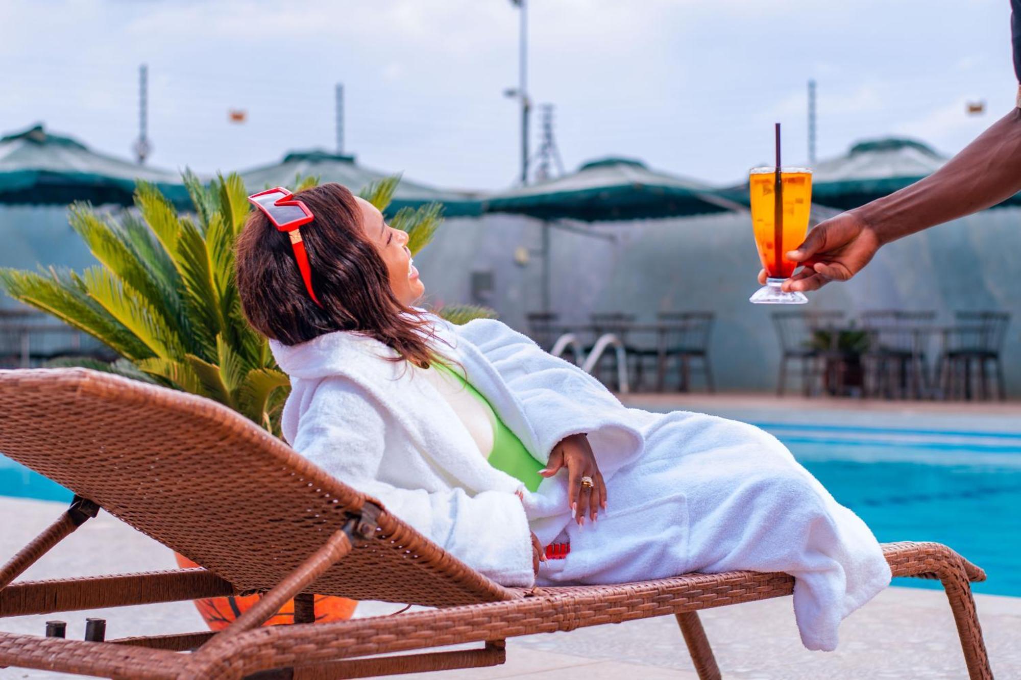 Buraha Zenoni Hotel And Resort 나쿠루 외부 사진