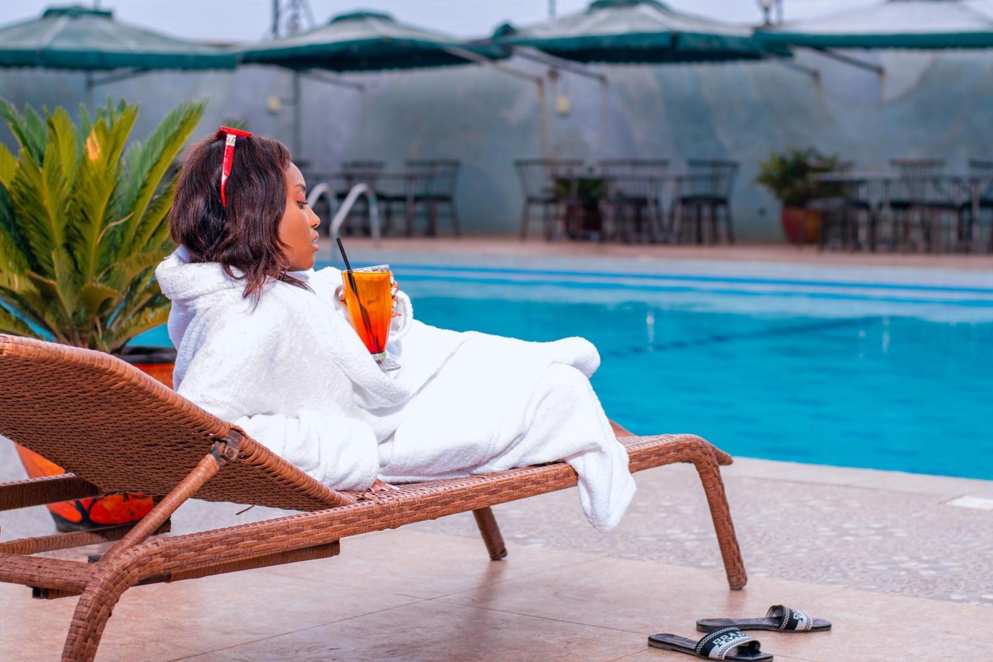Buraha Zenoni Hotel And Resort 나쿠루 외부 사진